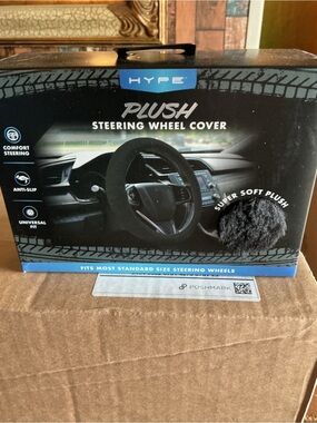 Hype Plush Steering Wheel Cover - Black Plush Finish